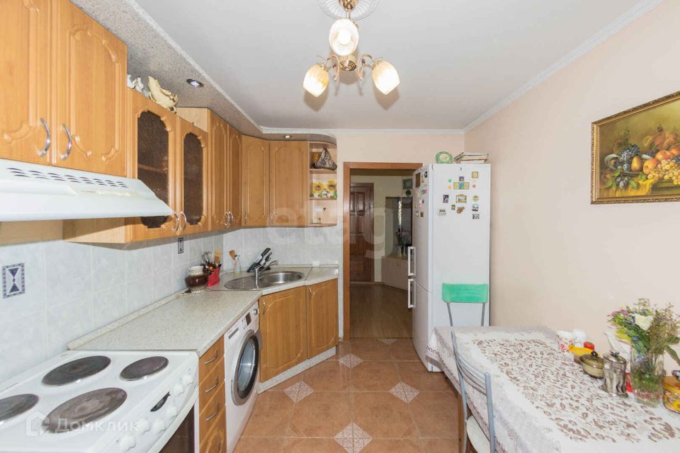 Продаётся 4-комнатная квартира, 87.3 м²