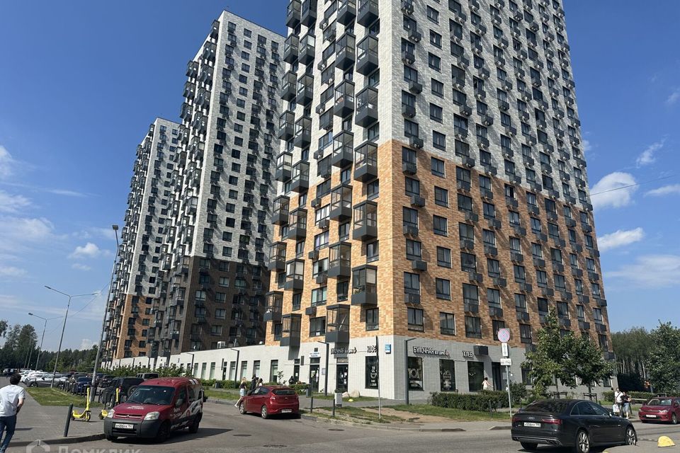 Продаётся 1-комнатная квартира, 37.3 м²