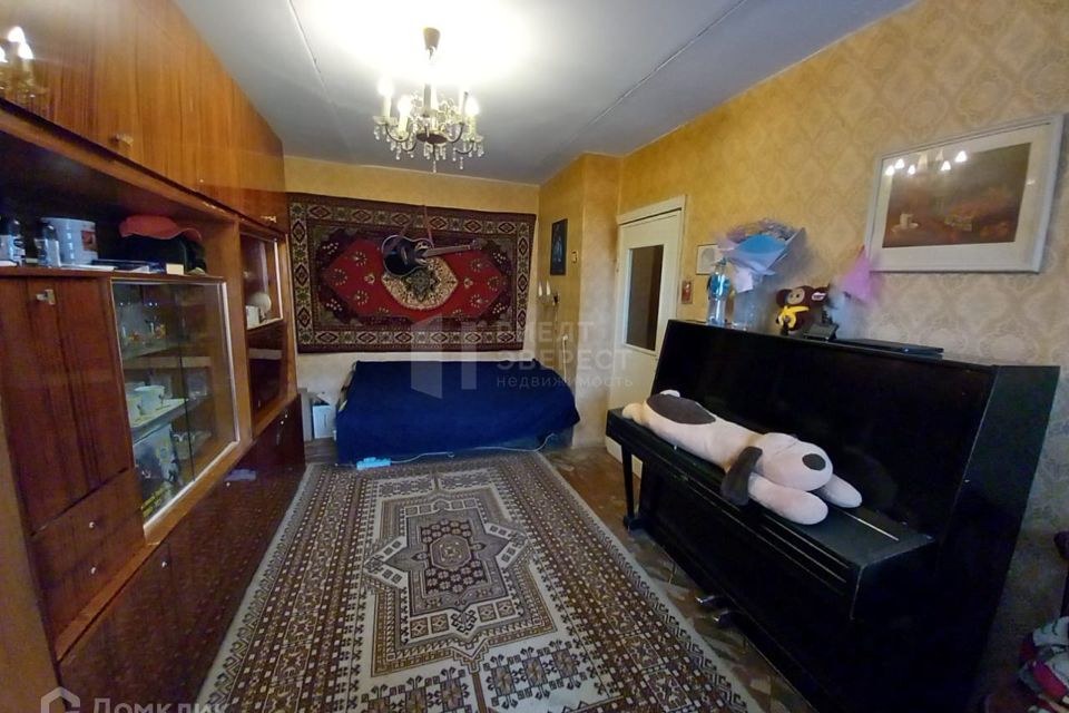 Продаётся 2-комнатная квартира, 42.8 м²