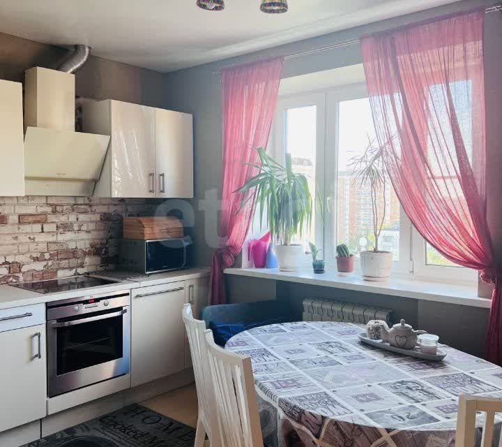 Продаётся 2-комнатная квартира, 74 м²