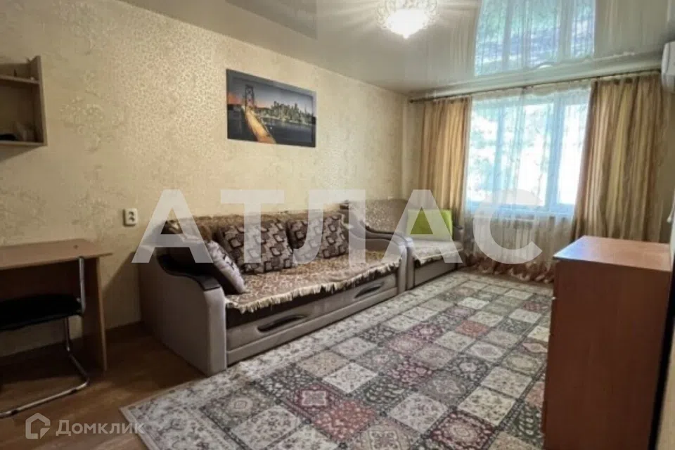 Продаётся 3-комнатная квартира, 62.8 м²