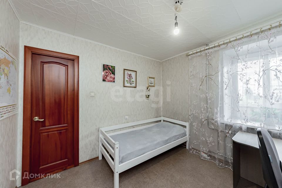 Продаётся 4-комнатная квартира, 73.7 м²
