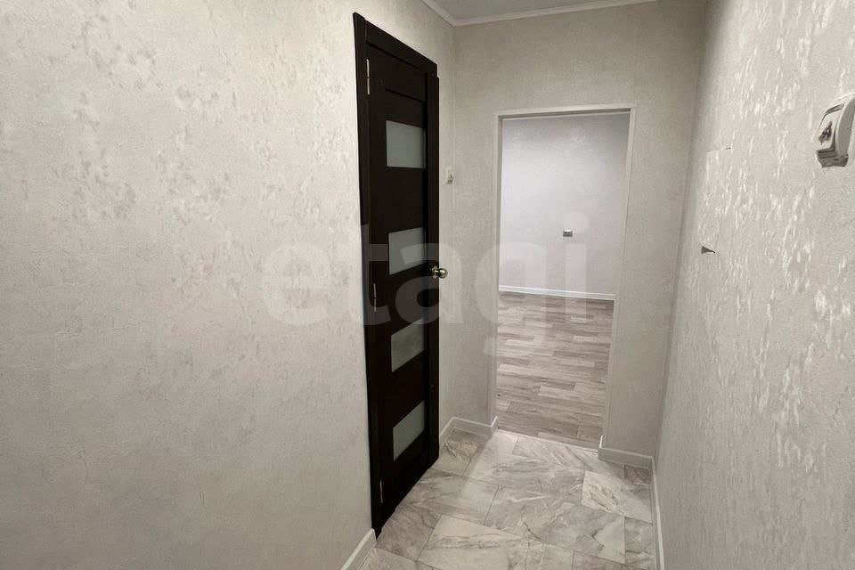 Продаётся 1-комнатная квартира, 30.7 м²