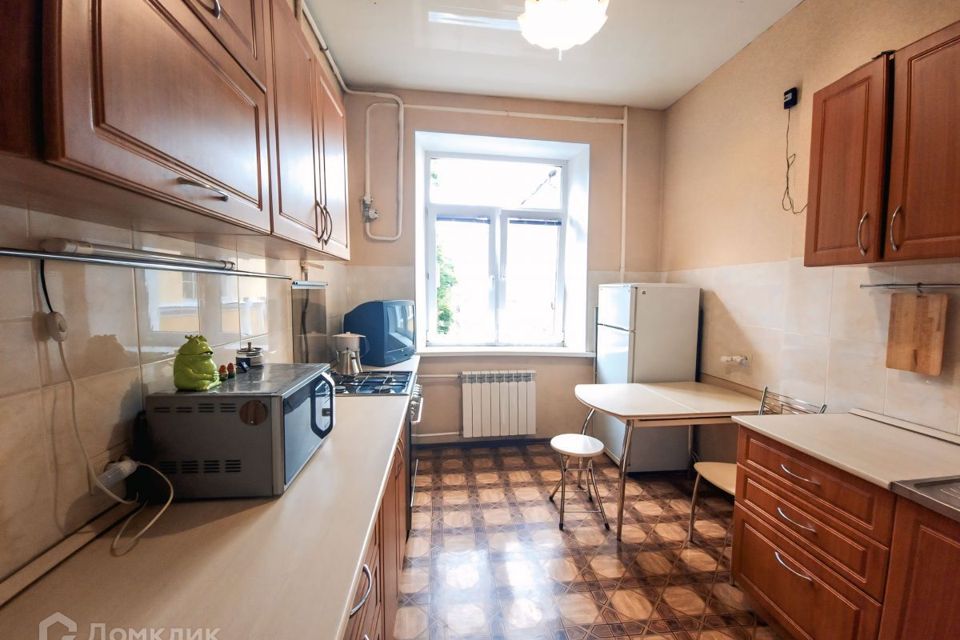 Продаётся 4-комнатная квартира, 105.4 м²