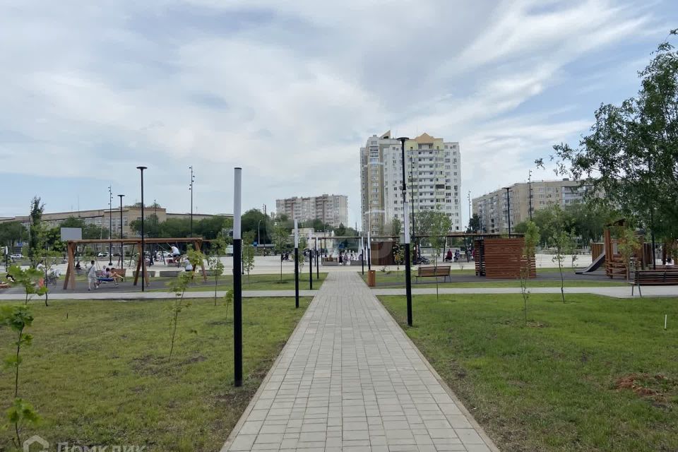 Продаётся 3-комнатная квартира, 63.8 м²