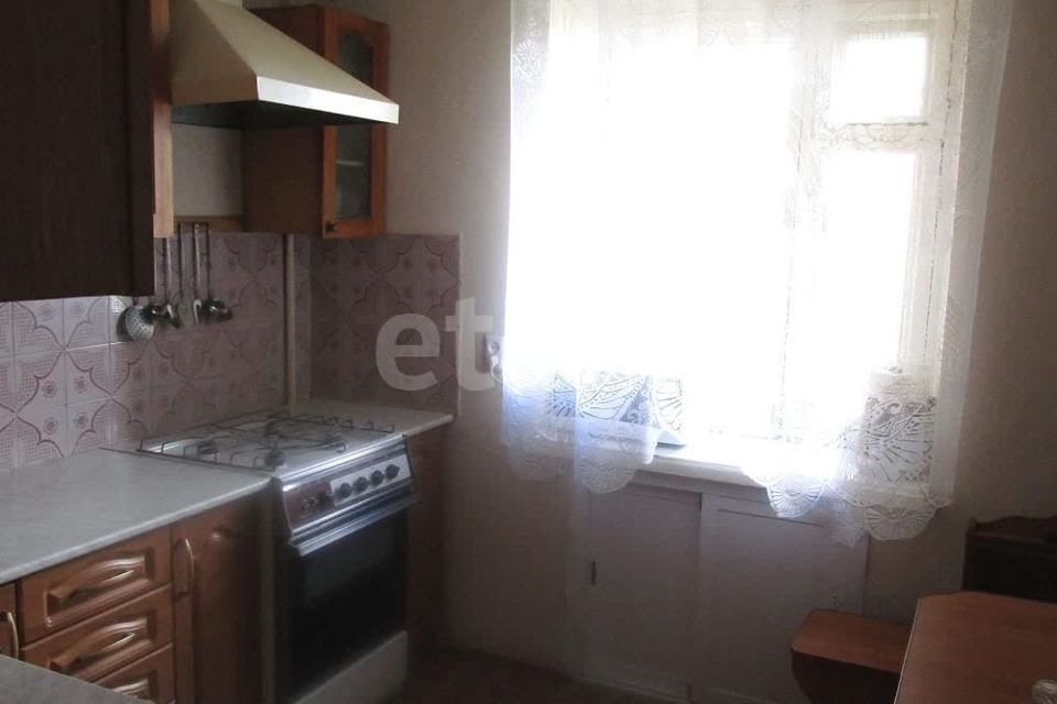 Продаётся 3-комнатная квартира, 58.5 м²