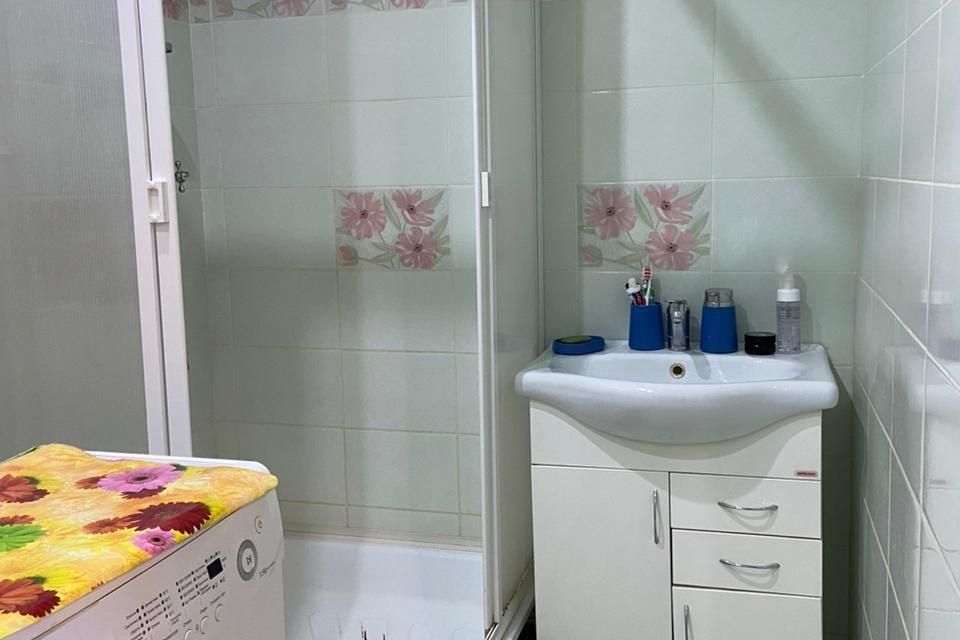 Продаётся 1-комнатная квартира, 40.6 м²