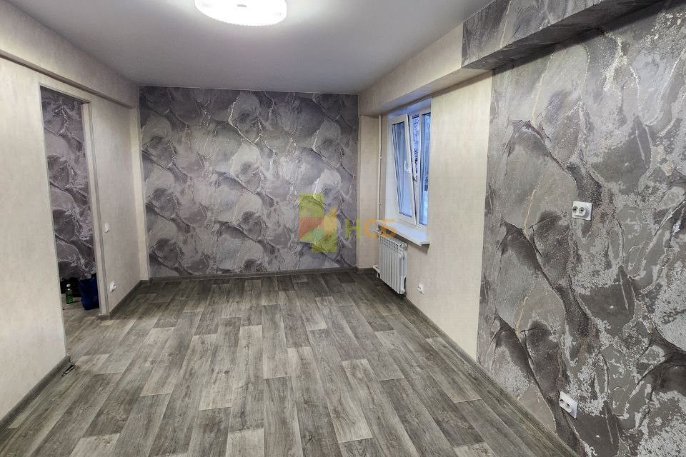 Продаётся 2-комнатная квартира, 40.5 м²