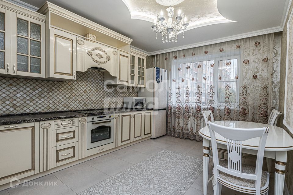 Продаётся 1-комнатная квартира, 52.9 м²