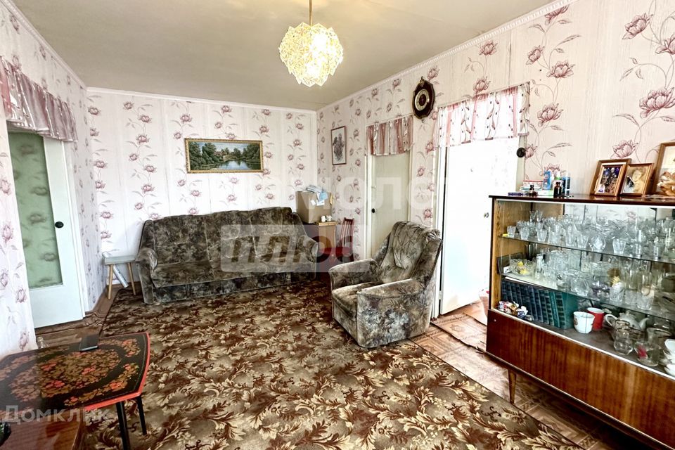 Продаётся 4-комнатная квартира, 58.7 м²