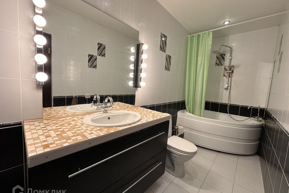 Продаётся 2-комнатная квартира, 75.3 м²
