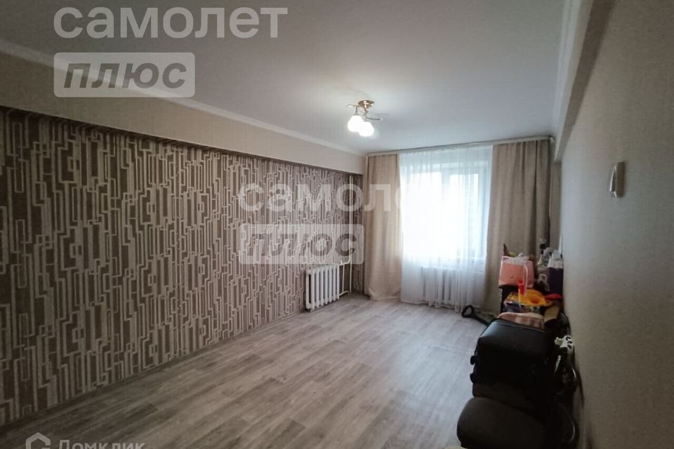 Продаётся 3-комнатная квартира, 69.6 м²