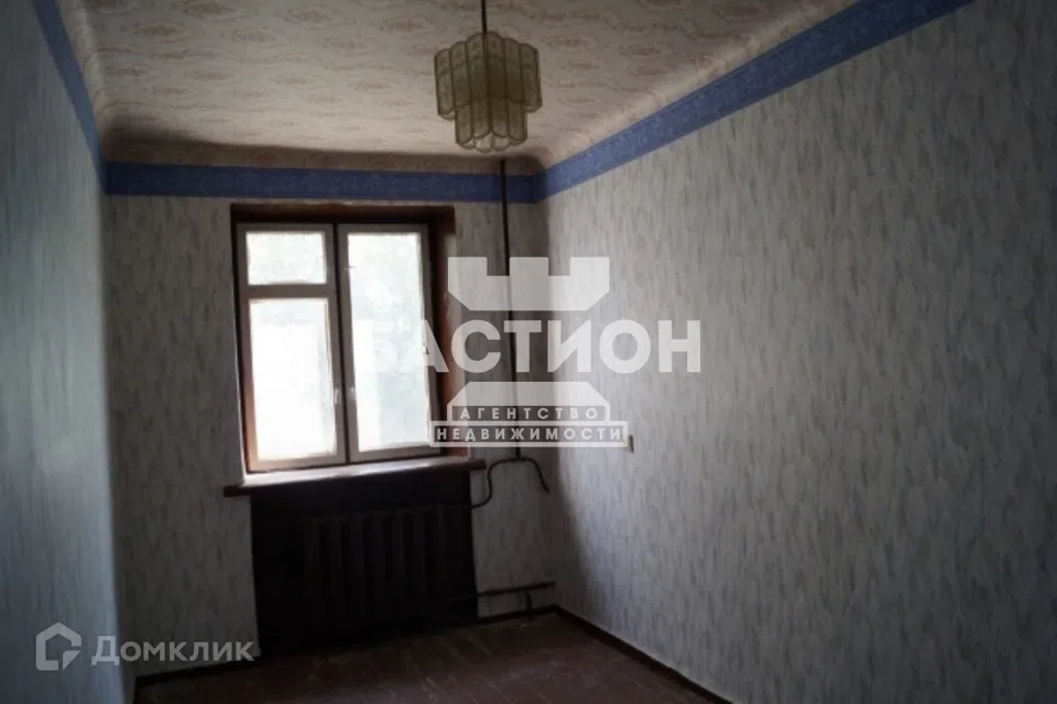 Продаётся комната в 2-комн. квартире, 30 м²