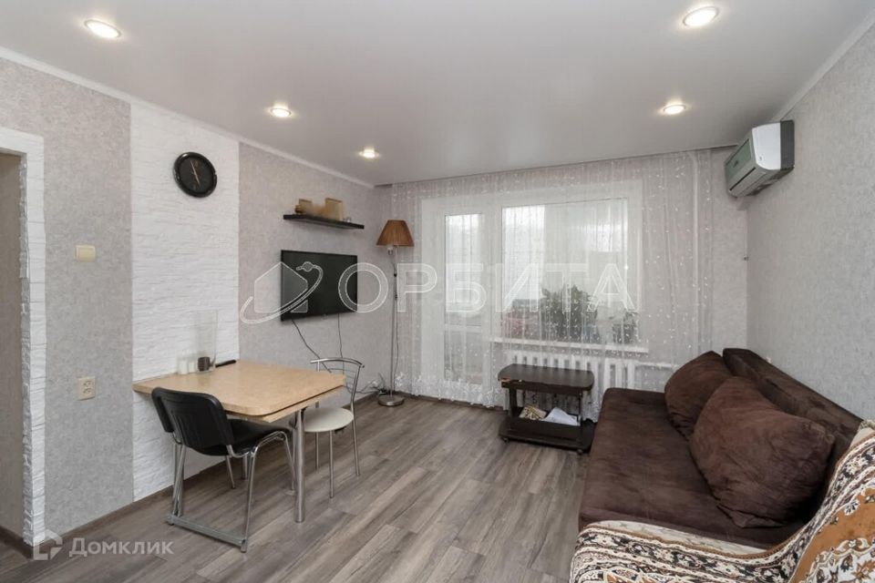 Продаётся 1-комнатная квартира, 48.8 м²