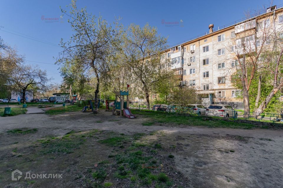 Продаётся 2-комнатная квартира, 43.8 м²