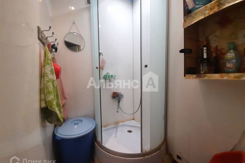 Продаётся комната в 3-комн. квартире, 40.9 м²