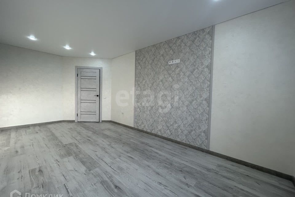 Продаётся 1-комнатная квартира, 38.6 м²