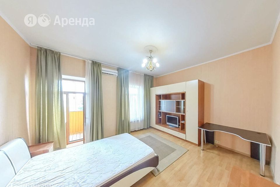 Сдаётся 1-комнатная квартира, 40 м²