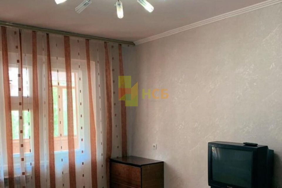 Сдаётся 1-комнатная квартира, 39 м²