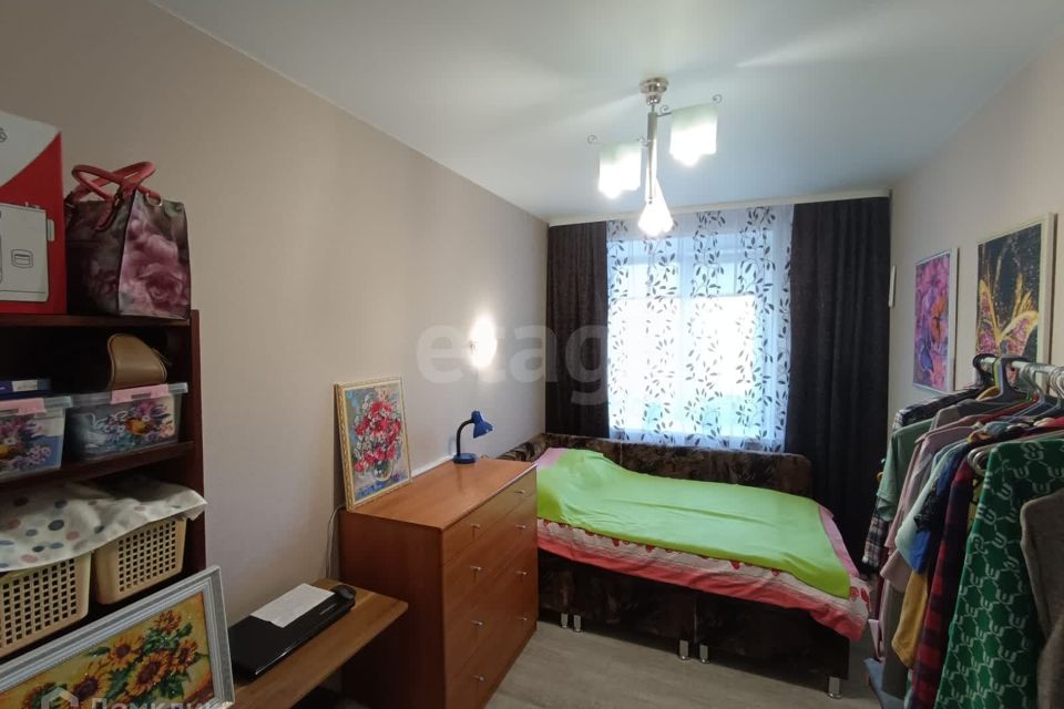 Продаётся 3-комнатная квартира, 53.6 м²