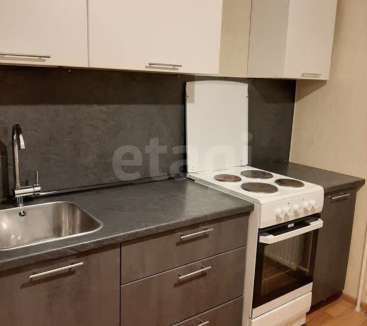 Продаётся 1-комнатная квартира, 33 м²
