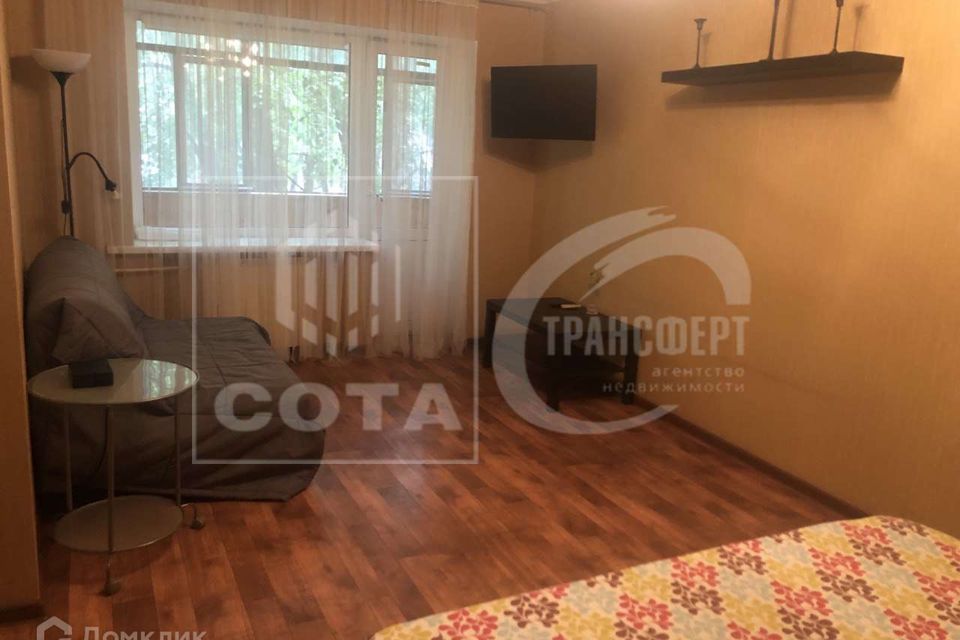 Продаётся 1-комнатная квартира, 32 м²
