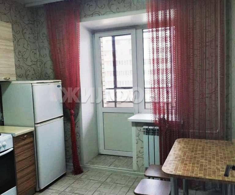 Продаётся 1-комнатная квартира, 38.9 м²