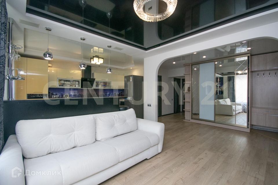Продаётся 3-комнатная квартира, 71.3 м²
