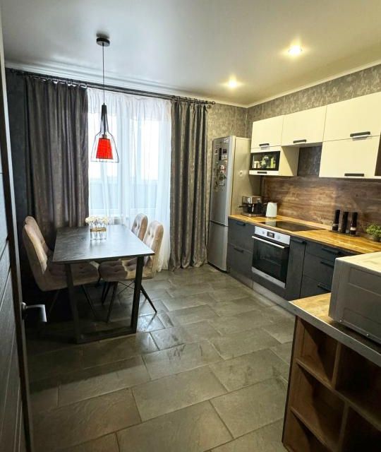 Продаётся 2-комнатная квартира, 68.9 м²