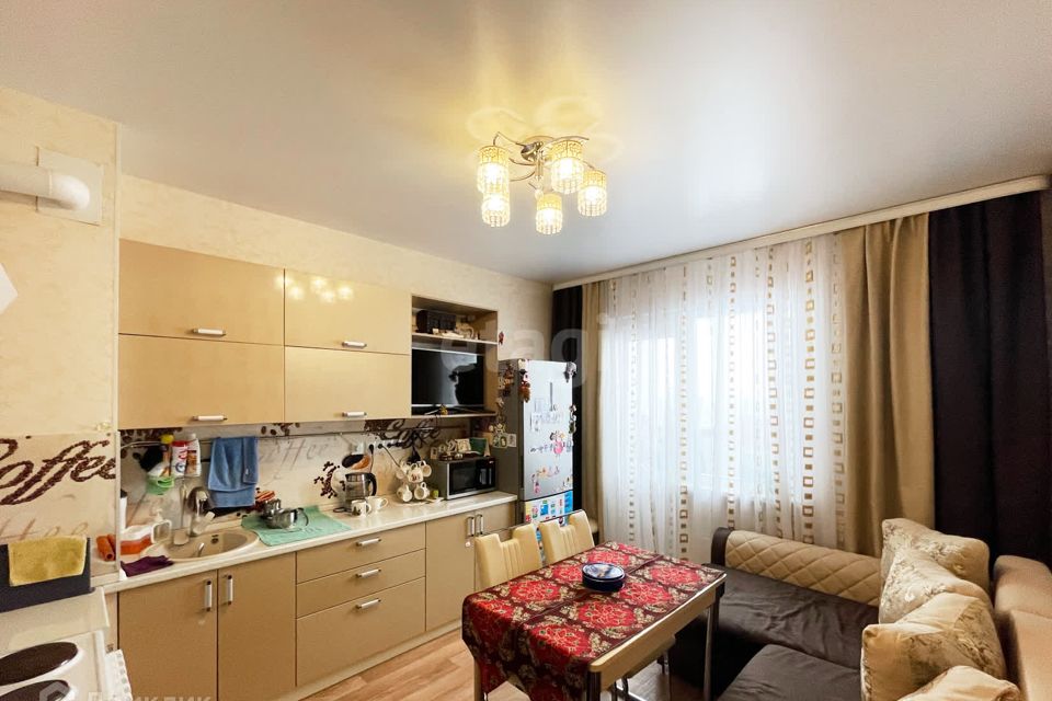 Продаётся 2-комнатная квартира, 62.9 м²