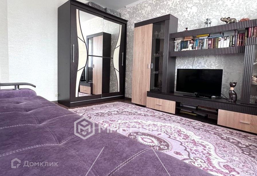 Продаётся 1-комнатная квартира, 43.9 м²
