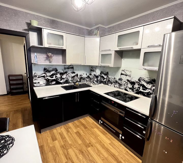 Сдаётся 2-комнатная квартира, 54 м²