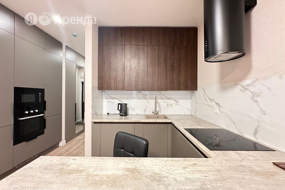 Сдаётся 4-комнатная квартира, 74 м²