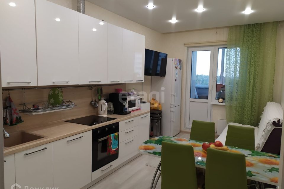 Продаётся 2-комнатная квартира, 67 м²
