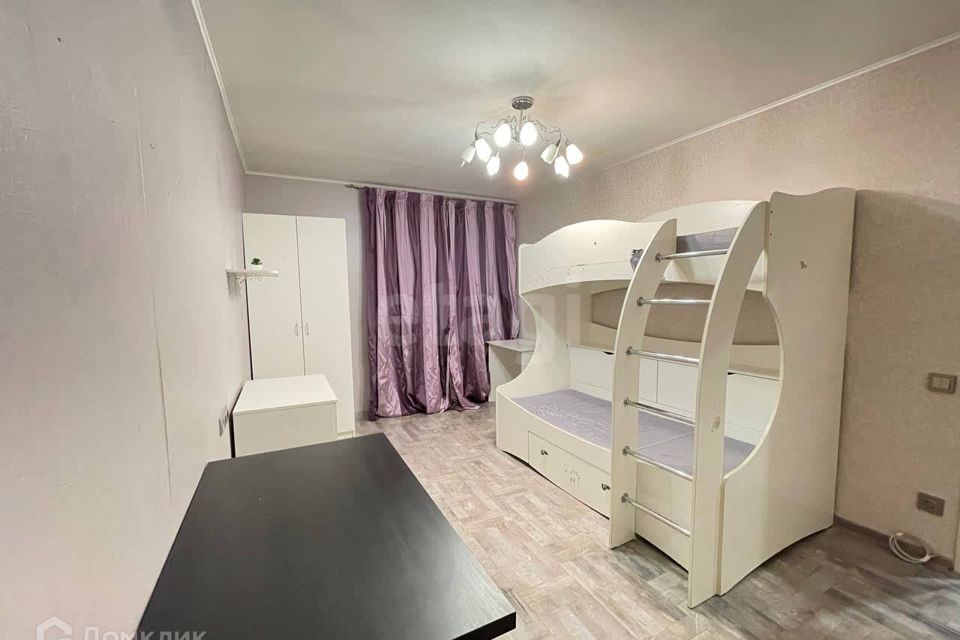 Продаётся 3-комнатная квартира, 63 м²