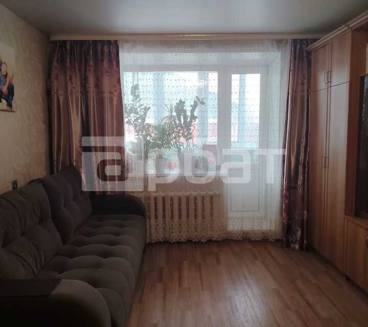 Продаётся 2-комнатная квартира, 47.9 м²