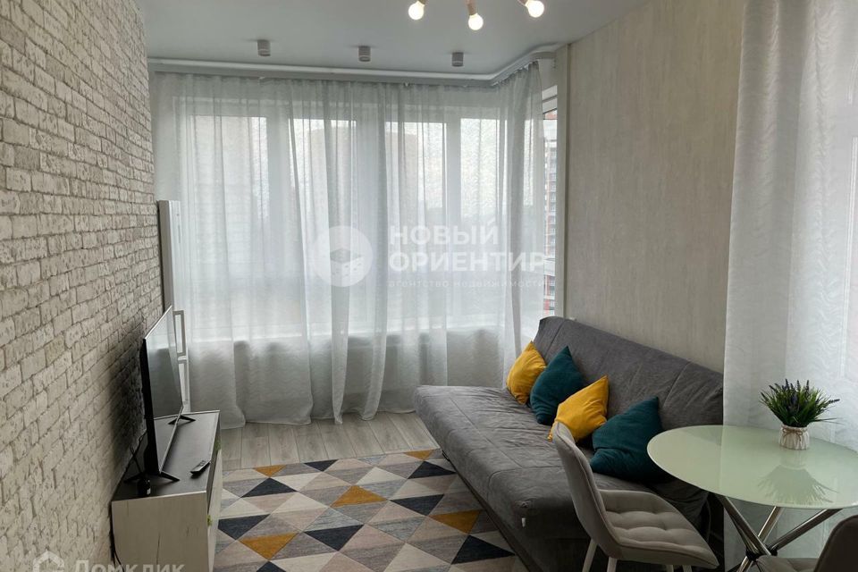 Сдаётся 1-комнатная квартира, 39 м²