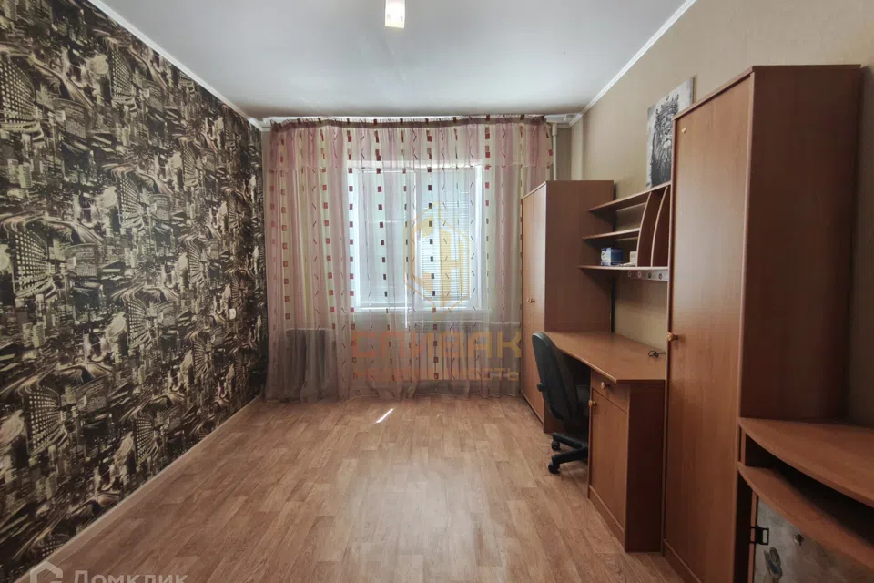 Продаётся 3-комнатная квартира, 57.7 м²