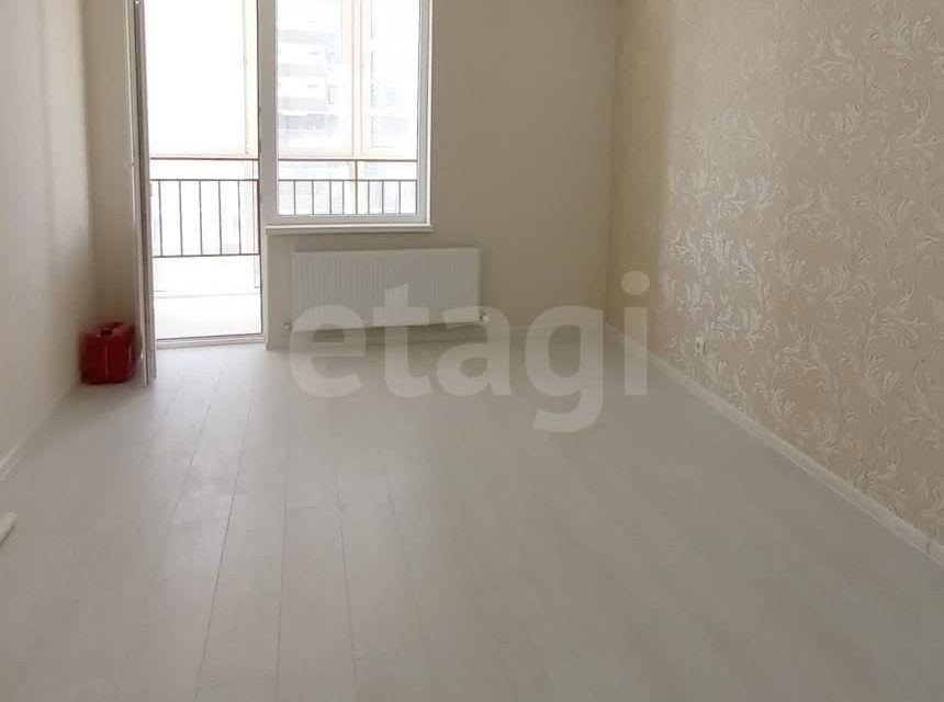 Продаётся 1-комнатная квартира, 38 м²