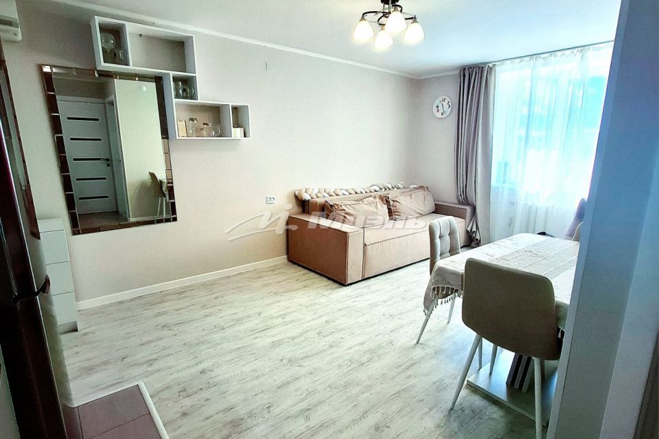 Продаётся 2-комнатная квартира, 50.2 м²