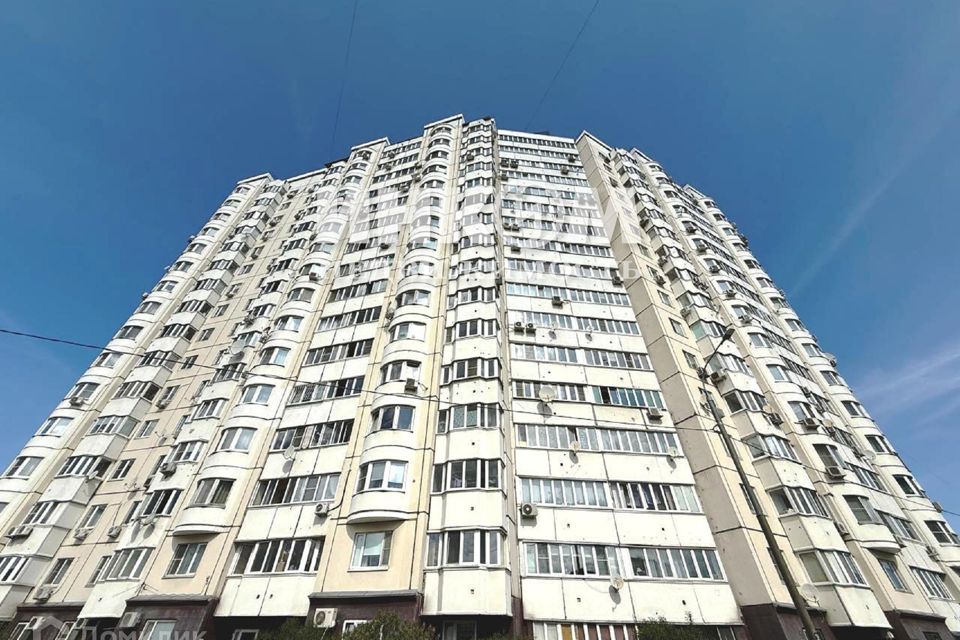 Продаётся 2-комнатная квартира, 93.5 м²