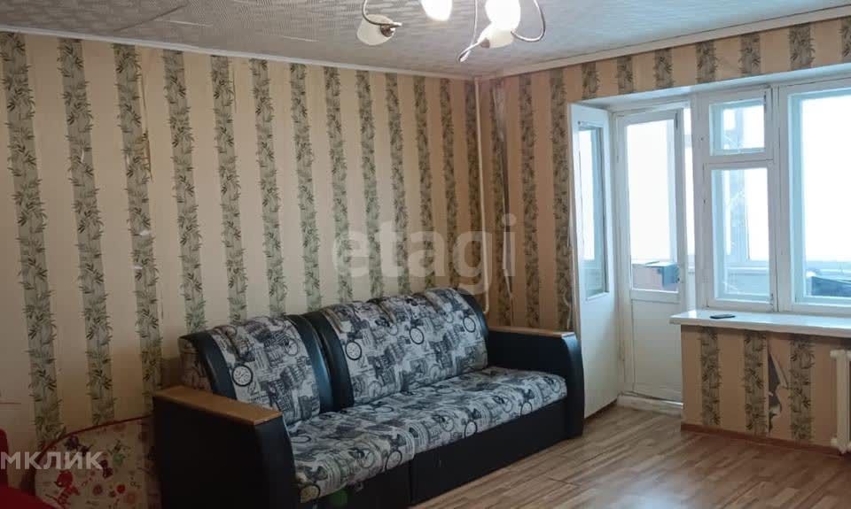 Продаётся 1-комнатная квартира, 63.5 м²
