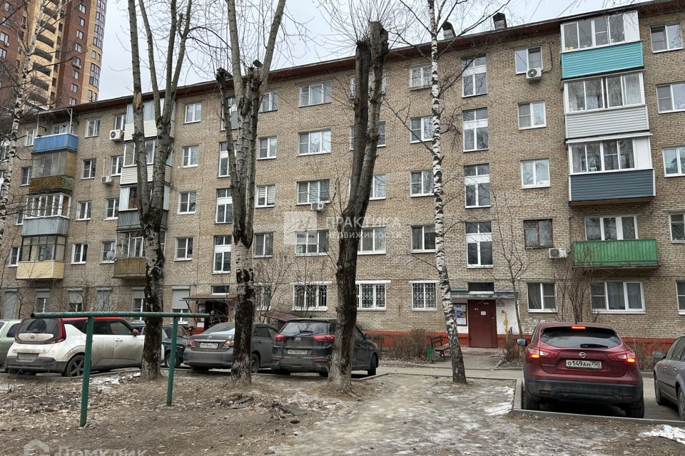 Продаётся 2-комнатная квартира, 43.3 м²