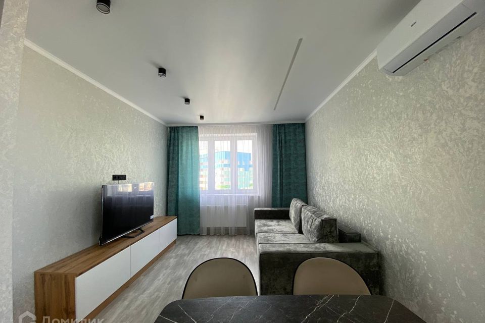 Сдаётся 1-комнатная квартира, 55.7 м²