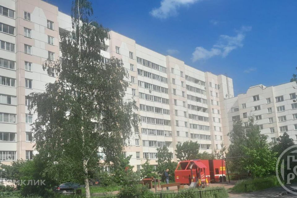 Продаётся 1-комнатная квартира, 40.2 м²