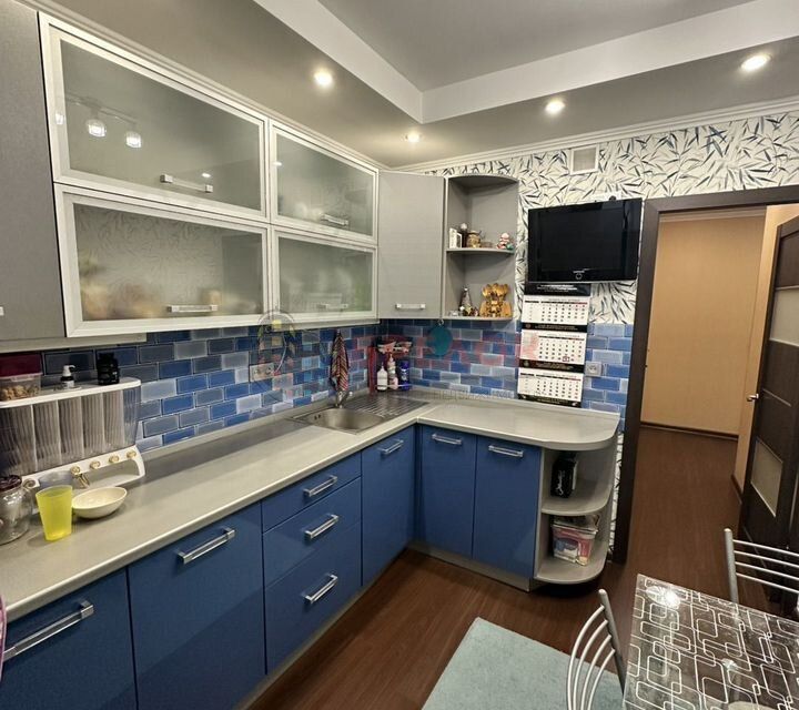 Продаётся 2-комнатная квартира, 53 м²