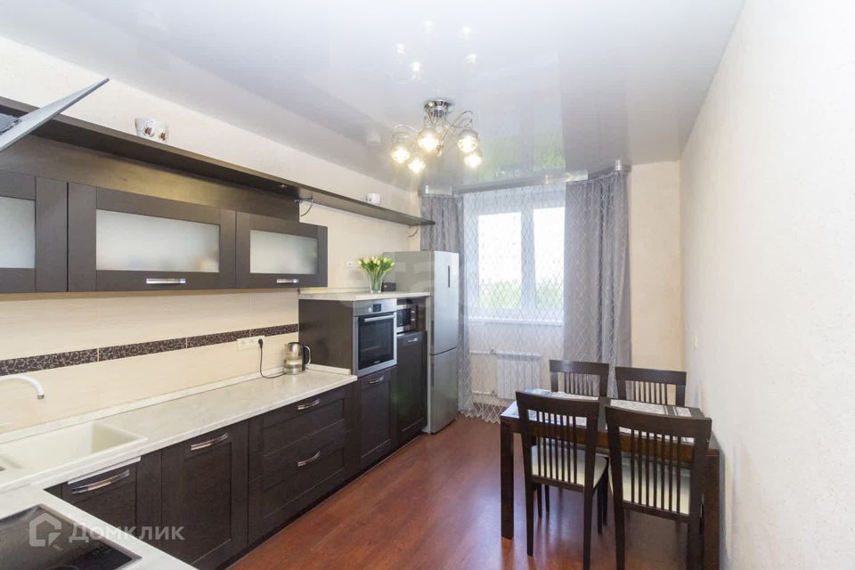 Продаётся 1-комнатная квартира, 51.2 м²