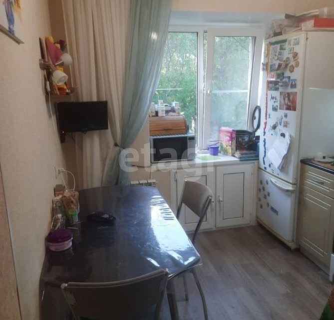 Продаётся 2-комнатная квартира, 42.4 м²