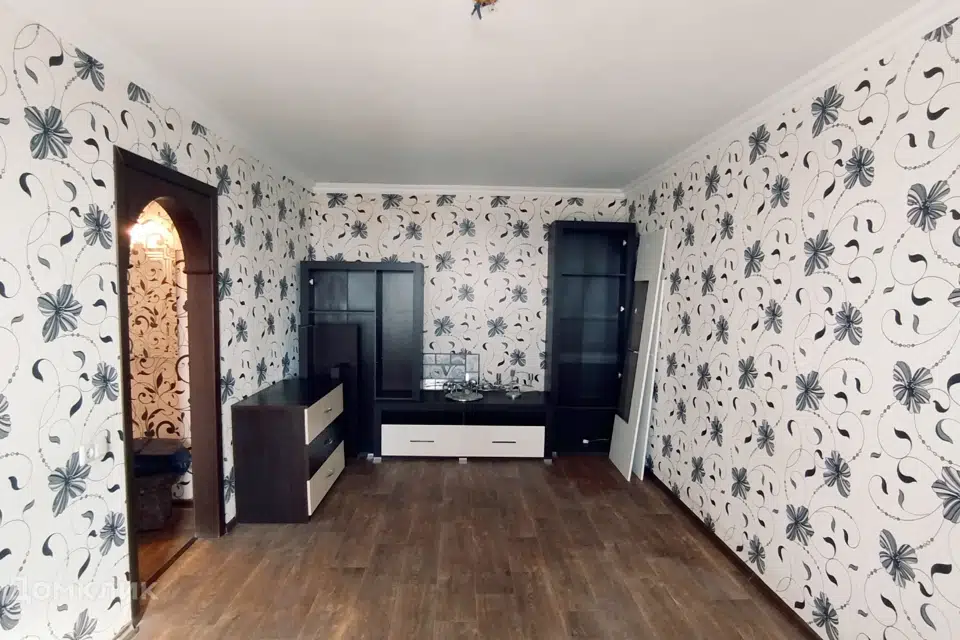 Продаётся 3-комнатная квартира, 56.3 м²