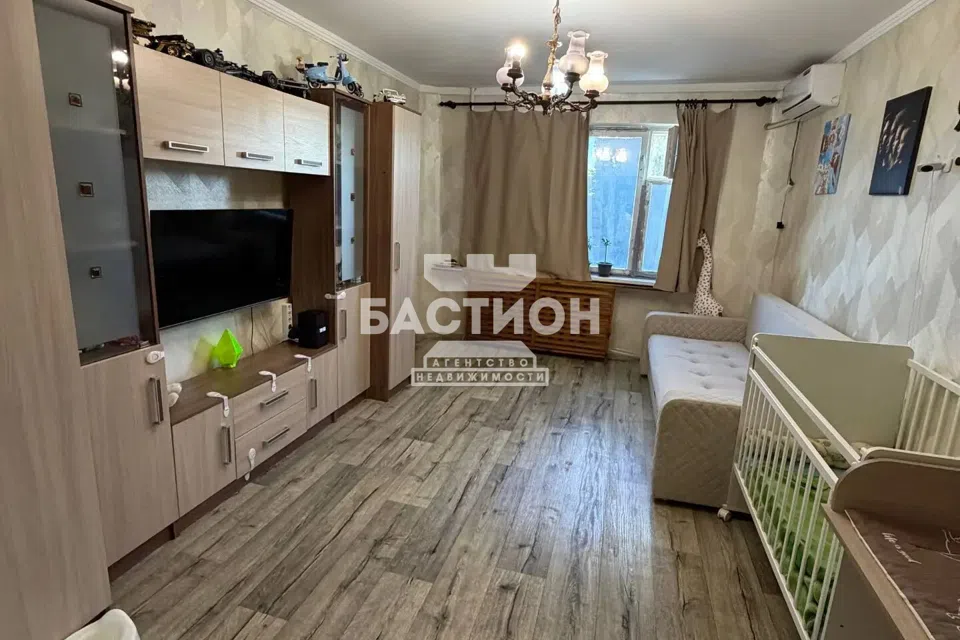 Продаётся 3-комнатная квартира, 74.2 м²